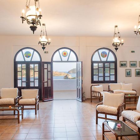 Golden Sun Hotel Patmos Buitenkant foto