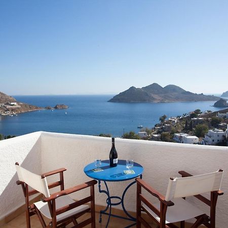 Golden Sun Hotel Patmos Buitenkant foto