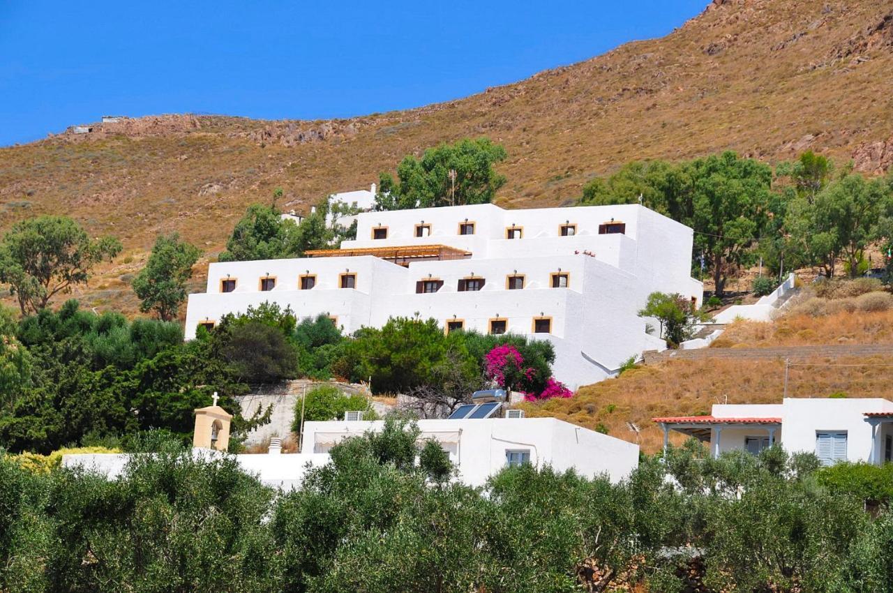 Golden Sun Hotel Patmos Buitenkant foto