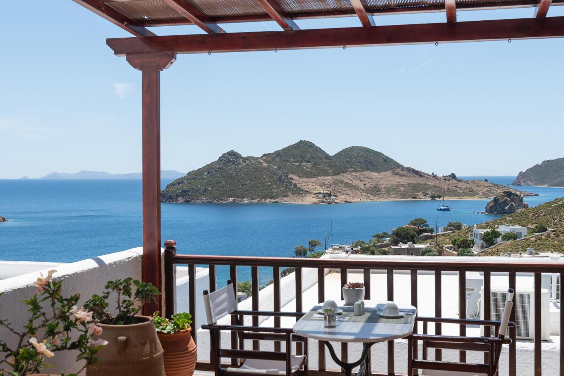 Golden Sun Hotel Patmos Buitenkant foto
